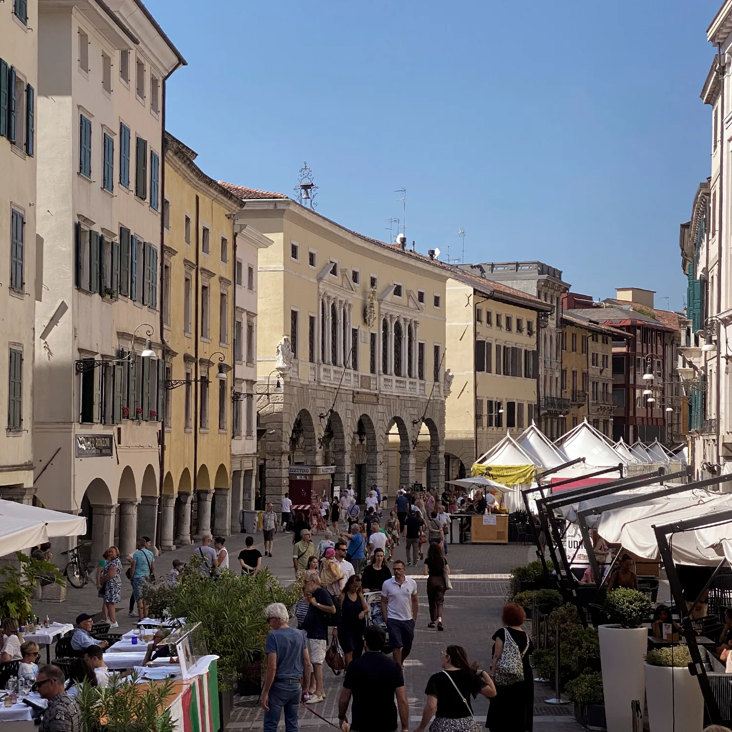 Udine: praksa, risba in italijanska eleganca